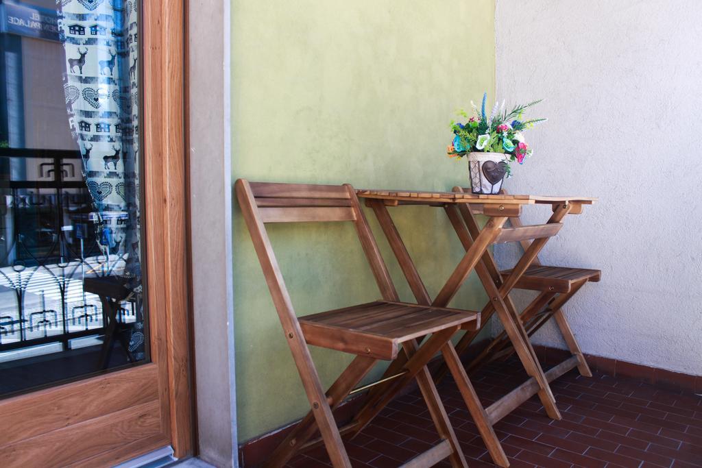 Apartamento Dimora Delle Alpi Aosta Exterior foto