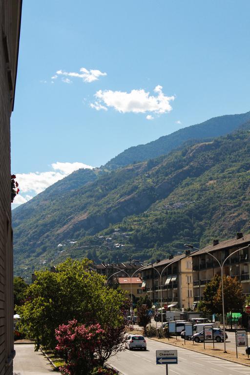 Apartamento Dimora Delle Alpi Aosta Exterior foto