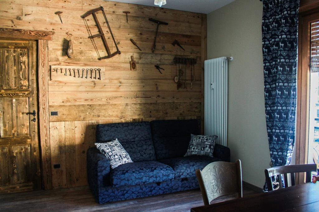 Apartamento Dimora Delle Alpi Aosta Exterior foto