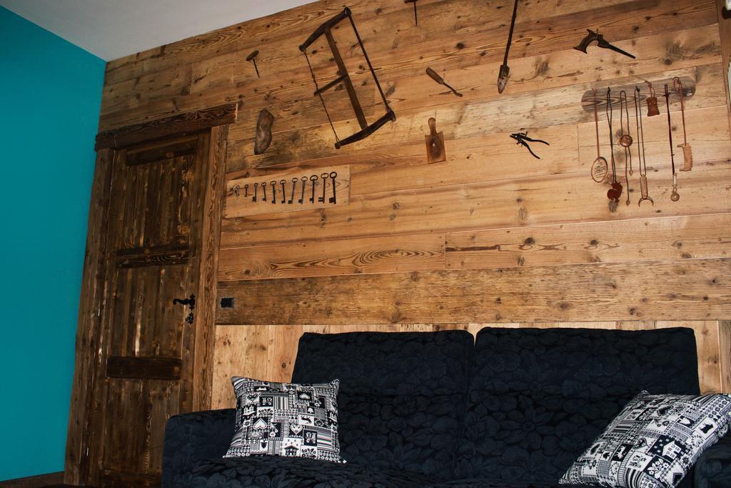 Apartamento Dimora Delle Alpi Aosta Exterior foto